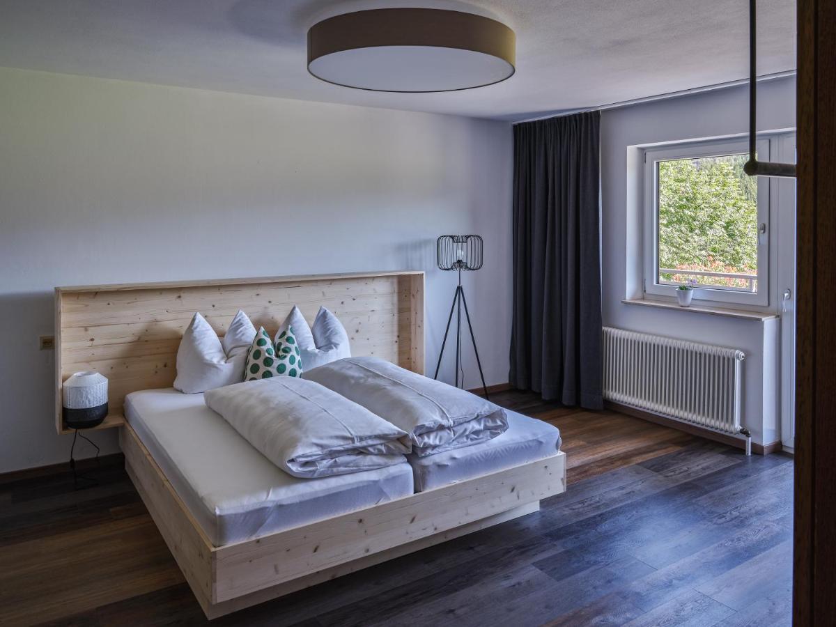 Design Apartments & Zimmer - Zugspitze Leutasch Eksteriør billede