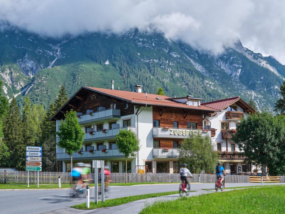 Design Apartments & Zimmer - Zugspitze Leutasch Eksteriør billede