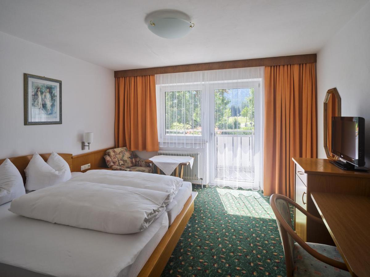 Design Apartments & Zimmer - Zugspitze Leutasch Eksteriør billede