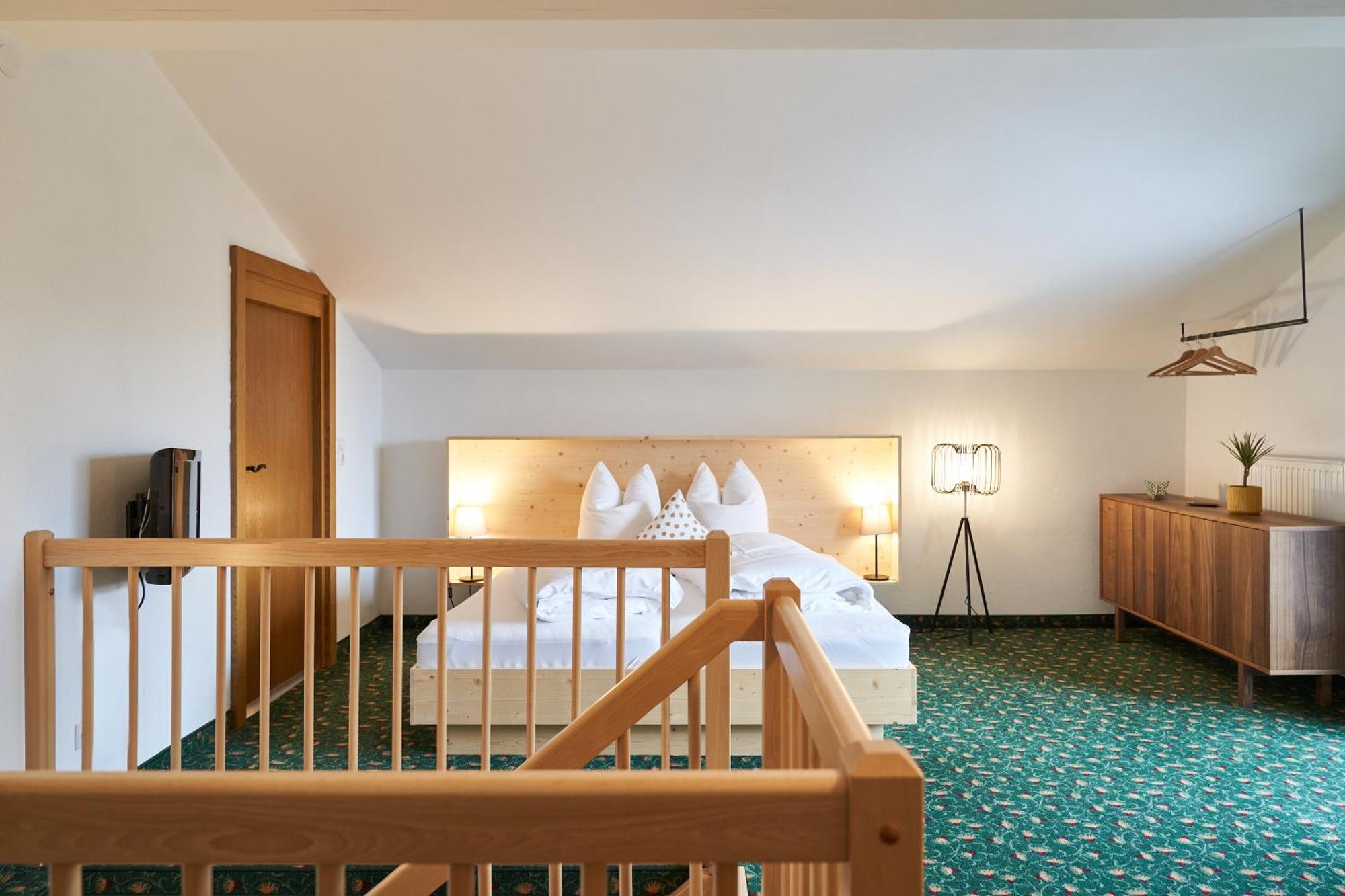 Design Apartments & Zimmer - Zugspitze Leutasch Eksteriør billede